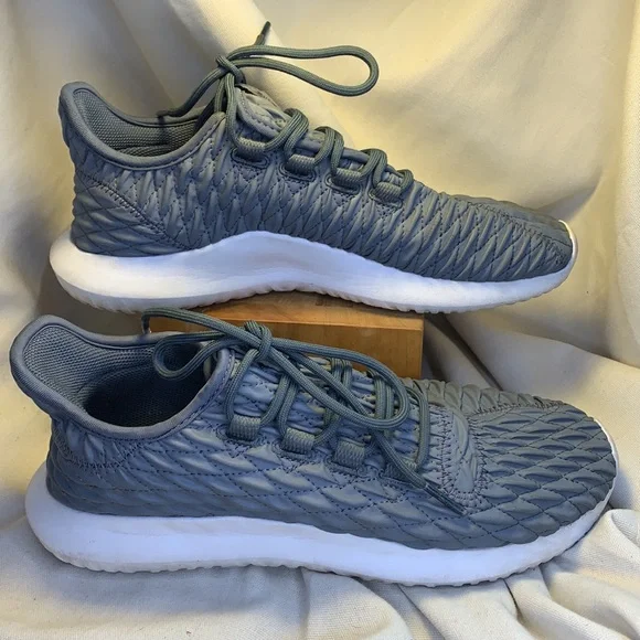 Adidas amazing sneakers art 8868 super rare!